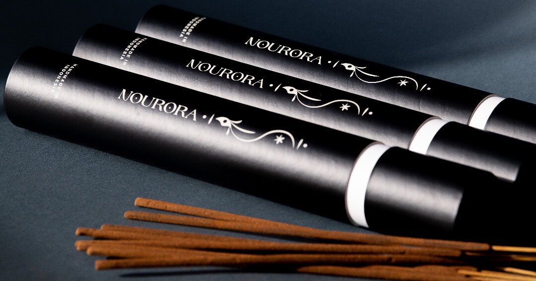 Nourora purifying sticks web